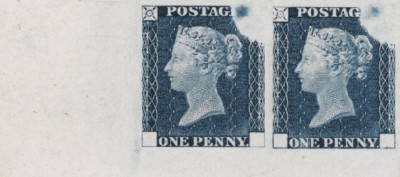Ekscentriškos aristokratės pašto ženklų kolekcija parduota už milijonus svarų